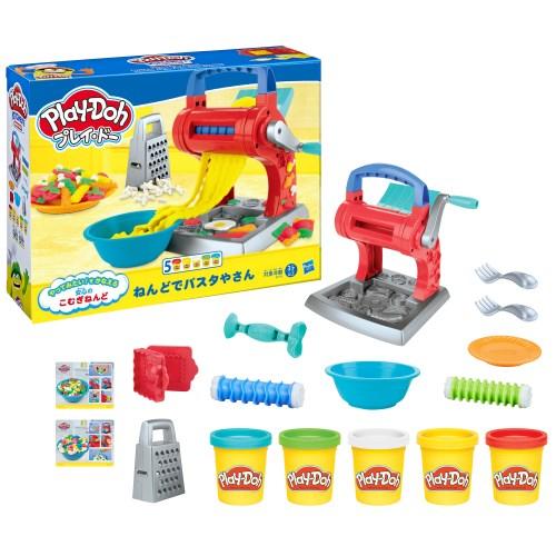 Play-Doh E7776のパスタメーカー、型、道具と5色の粘土のセット内容